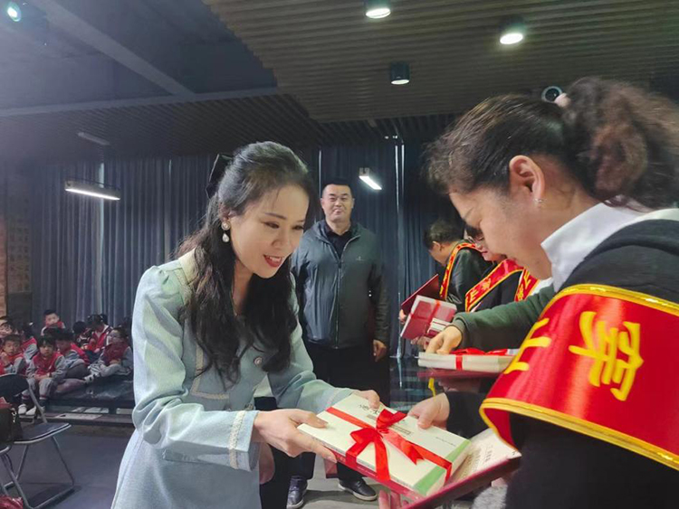 圖片15.jpg 圖片15.jpg