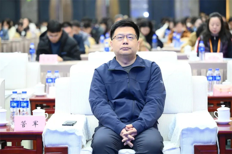 中央宣傳部版權管理局社會(huì )服務(wù)處副處長(cháng)、一級調研員管軍.jpg